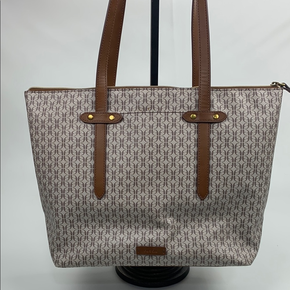 Fossil Brown Beige Tote Shoulder Bag Gold zip closure 2 straps Lined Pockets